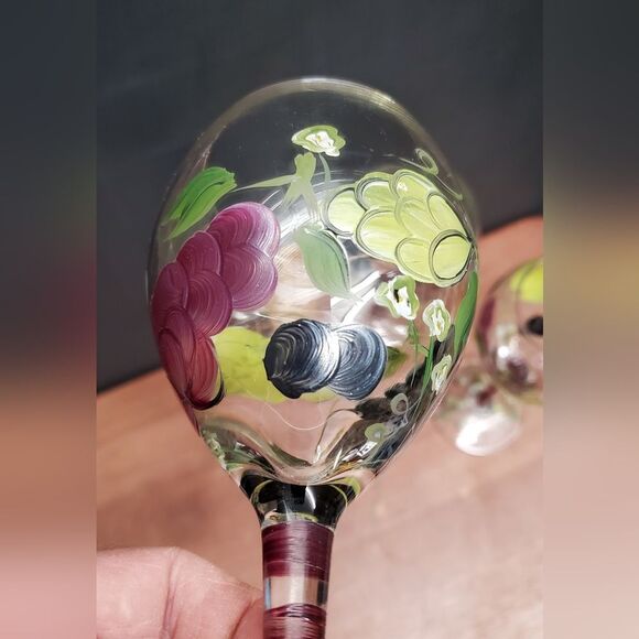 1990's Home Essentials Grapes Wine Glasses - Picture 5 of 10
